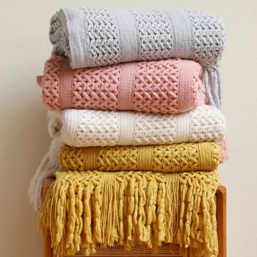 Pink Knitted Throw Blankets